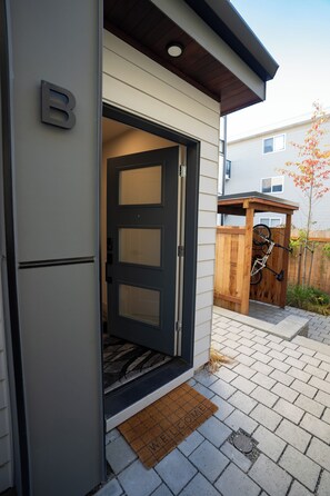 تفاصيل الفندق من الخارج