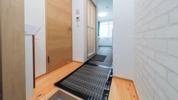 Apartment | Blackout drapes, iron/ironing board, free WiFi