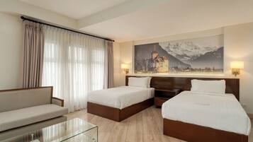 Free WiFi, wheelchair access