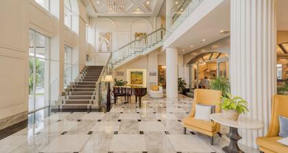 Hotel Carlito Tagaytay