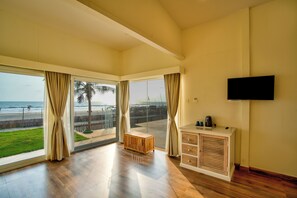 Luxury Room, Beach View