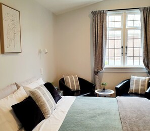 Classic Double Room | Free WiFi - Workstay at 123 (Dunedin)