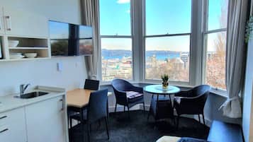 Comfort Studio, Harbor View | Free WiFi