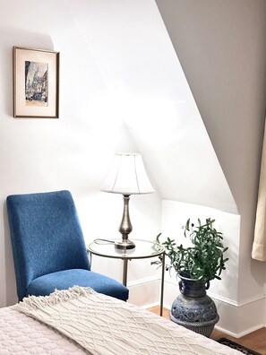 2 Schlafzimmer, Bügeleisen/Bügelbrett, Bettwäsche