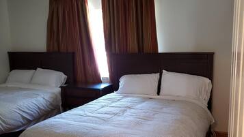 9 chambres, Wi-Fi, draps fournis