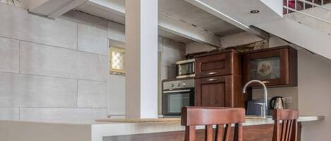 Apartment, 2 Schlafzimmer, Raucher, Balkon | Esszimmer