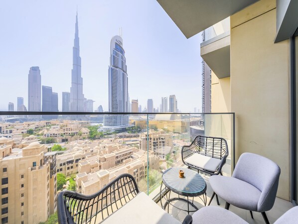 Balcony - Burj Royale Residences- Downtown Dubai (Dubai)