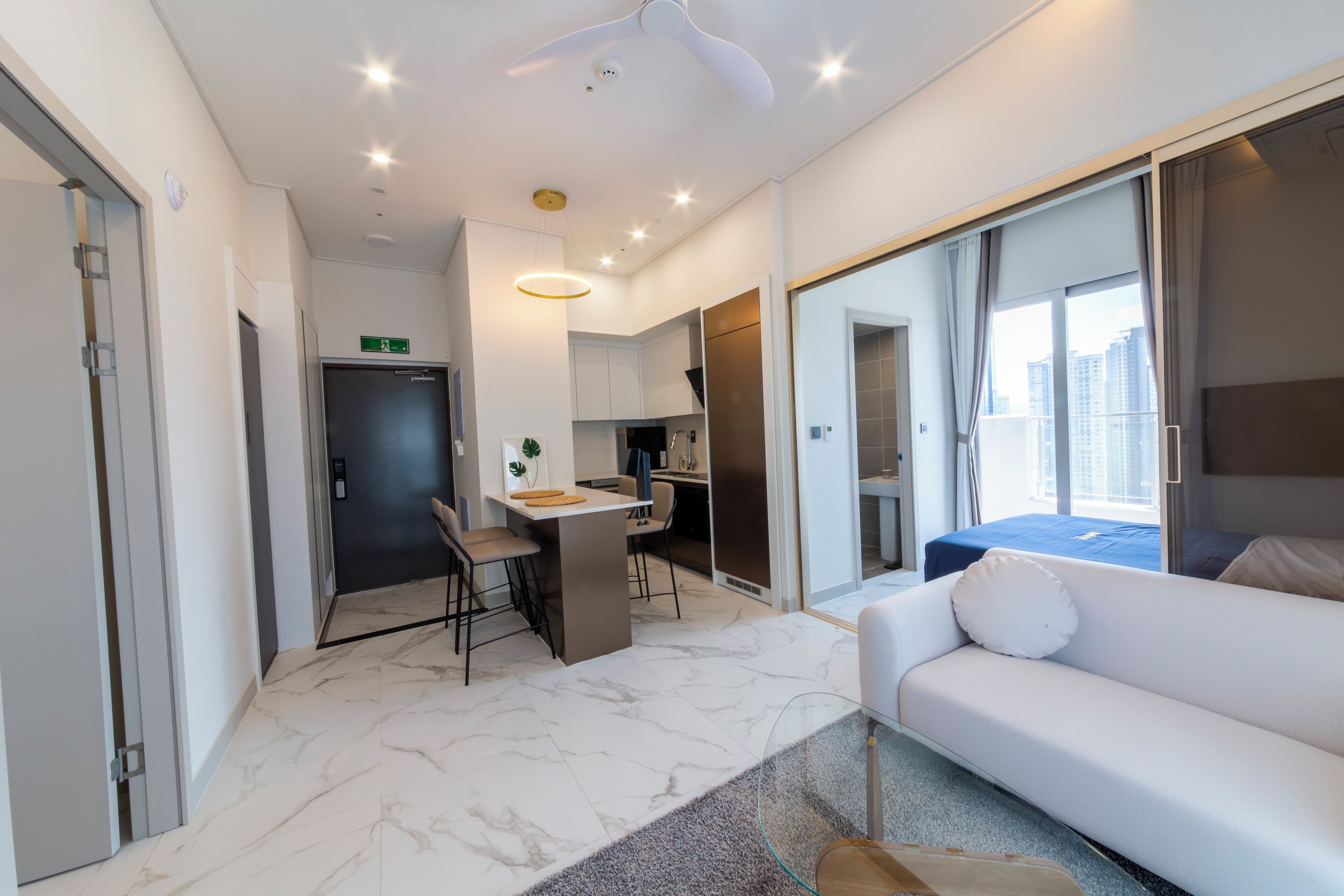 Corner Family Suite | Wifi gratis y ropa de cama 