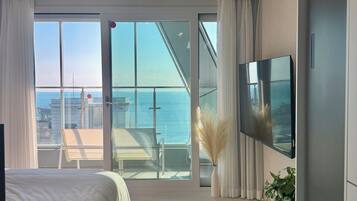 Ocean view Family Twin Room | Wi-Fi gratuit, draps fournis