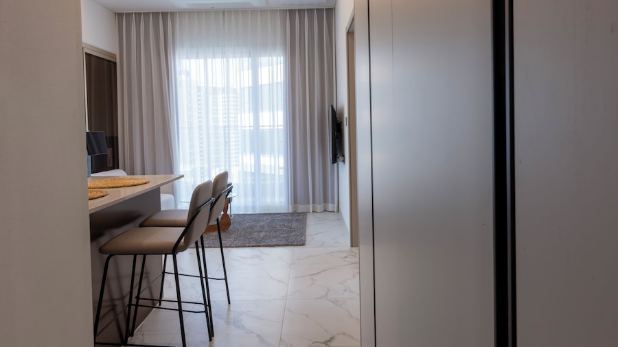 Raviens Maison de Hotel