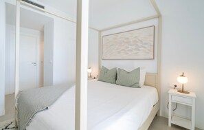 2 slaapkamers, een strijkplank/strijkijzer, gratis wifi, beddengoed