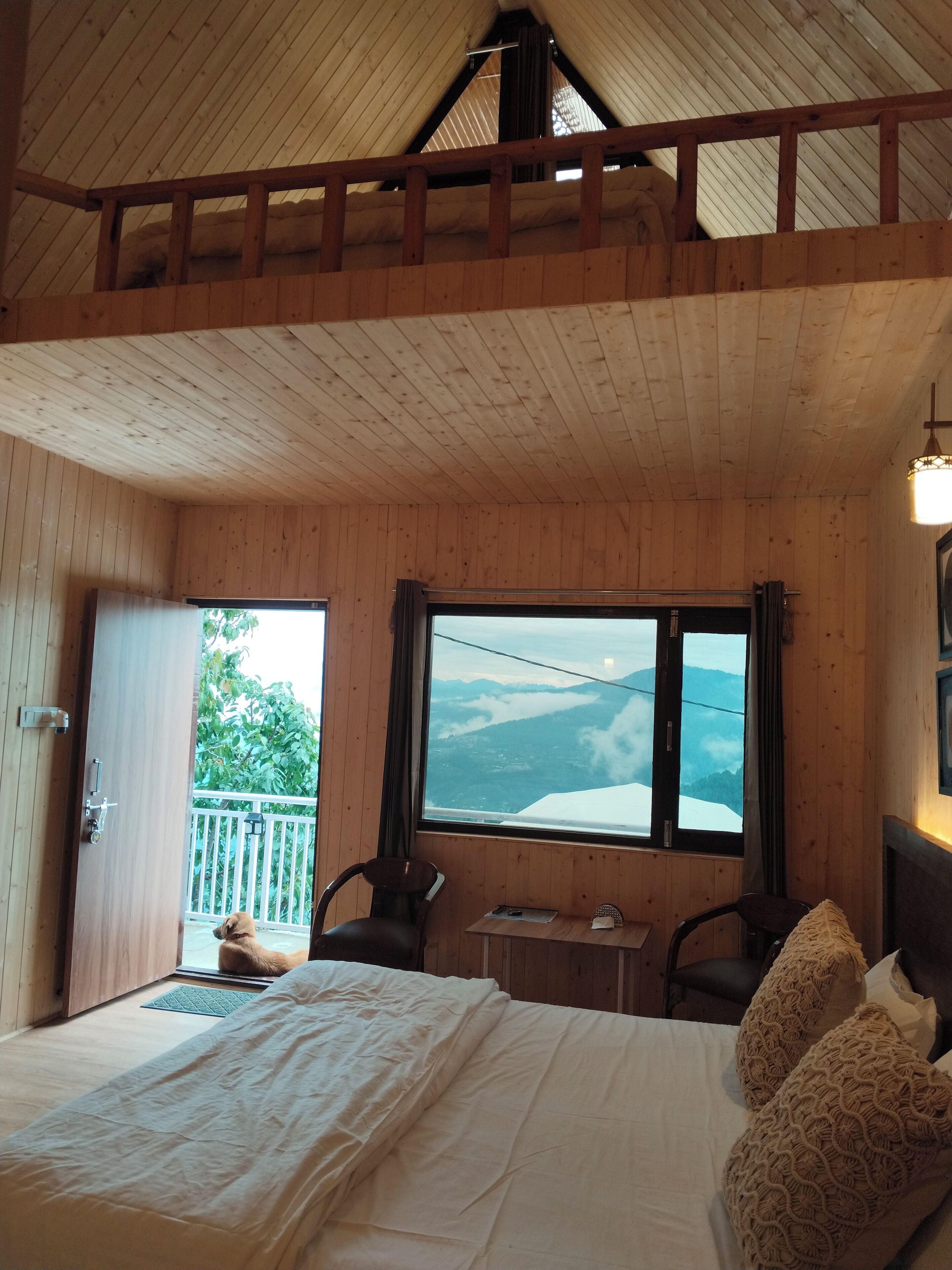 Silitysrauta/-lauta, lisävuoteet, ilmainen Wi-Fi, vuodevaatteet