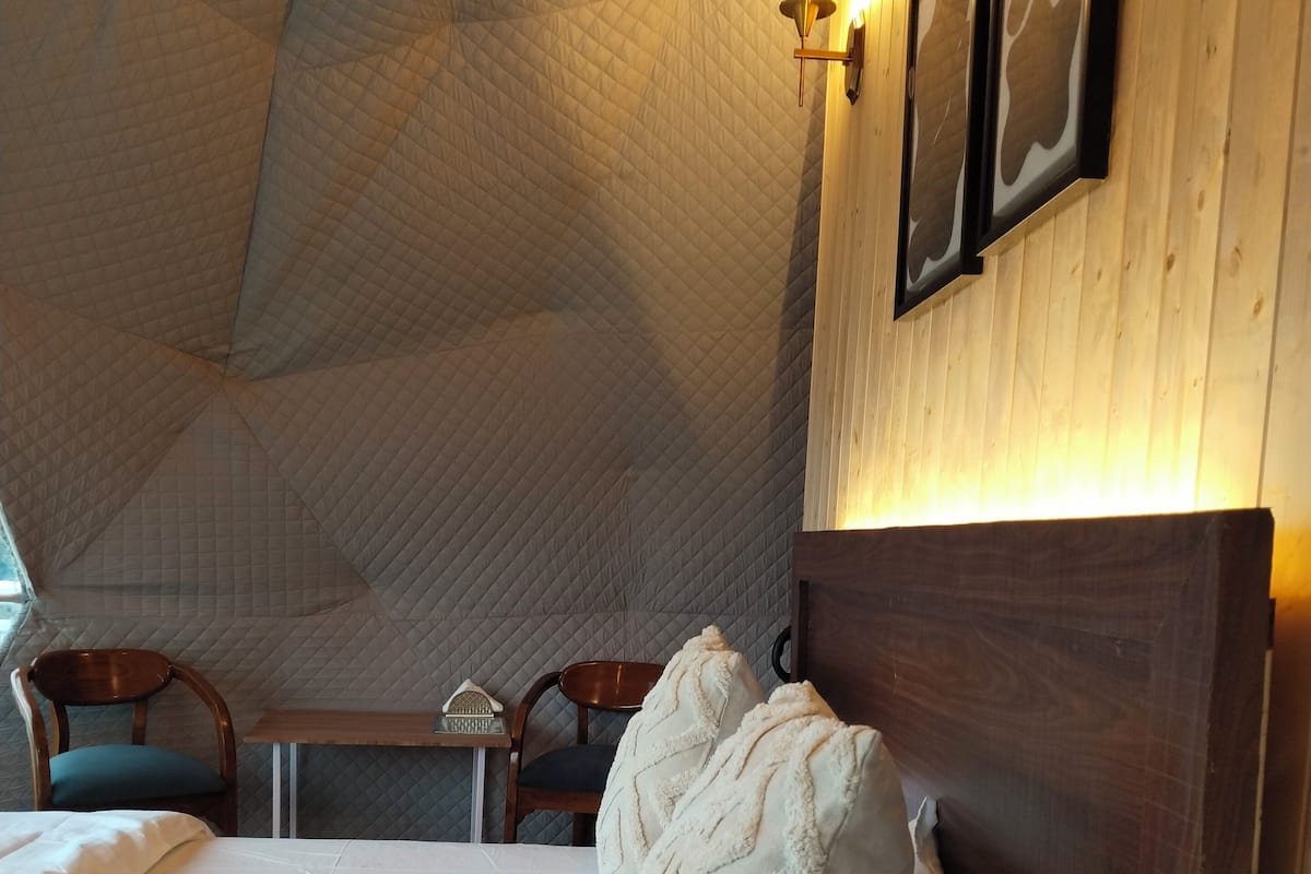 Comfort Tent, 1 Double Bed, Valley View | Iron/ironing board, rollaway beds, free WiFi, bed sheets