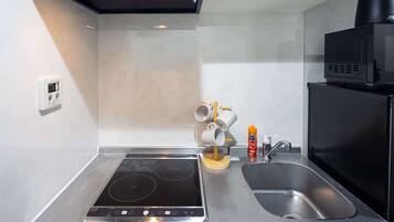 コンフォート ルーム バルコニー シティビュー | 専用キッチン