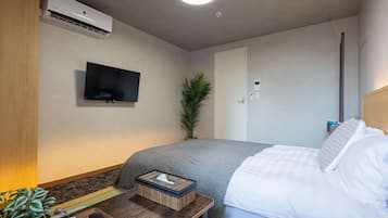 Kamar Comfort, balkon, pemandangan kota | Wi-Fi gratis dan dapat diakses tamu berkursi roda