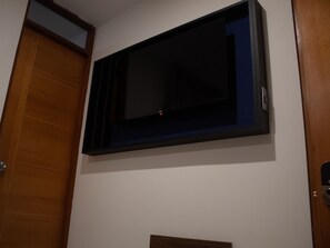 舒適單人房 | 書桌、筆電工作空間、遮光布/窗簾、免費無線上網