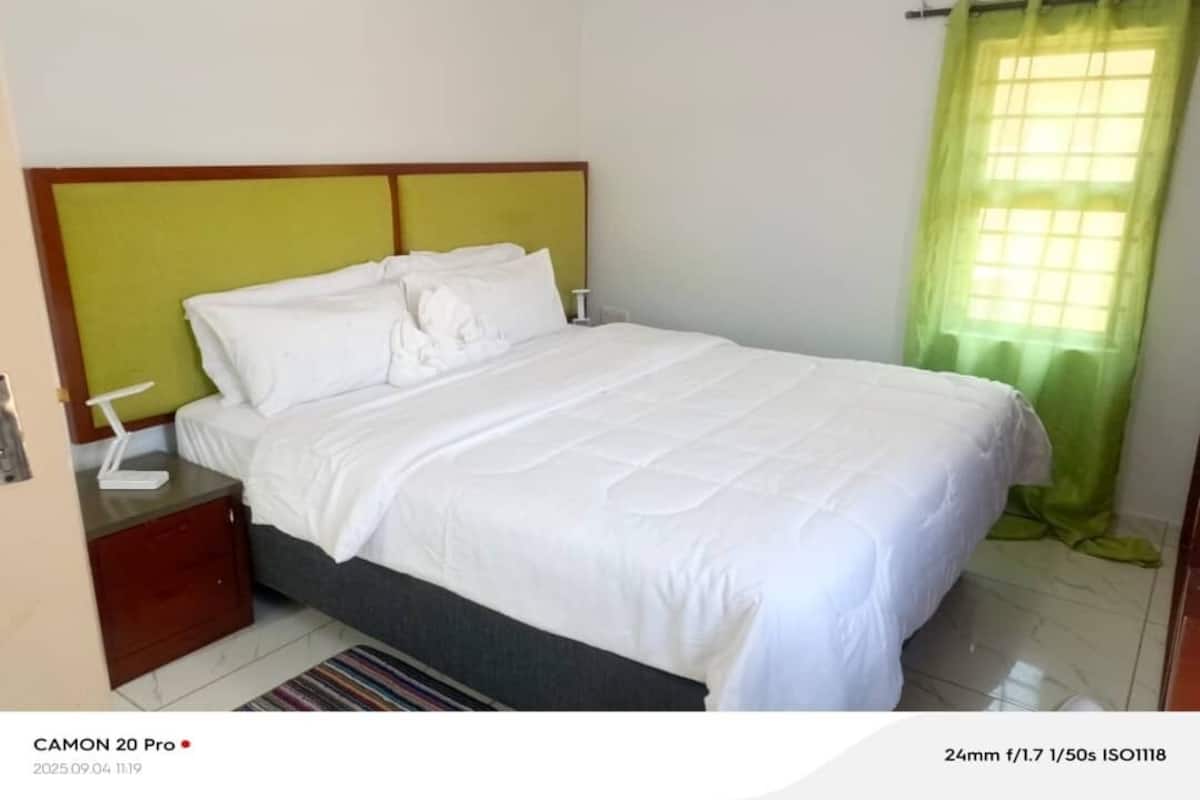 Laptop workspace, iron/ironing board (on request), WiFi (free)