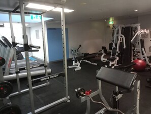 Apartment, 2 Bedrooms, City View | Fitness studio