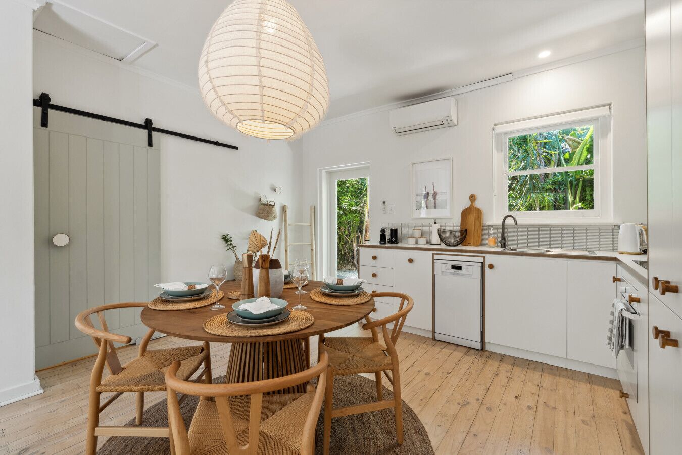 تناول الطعام