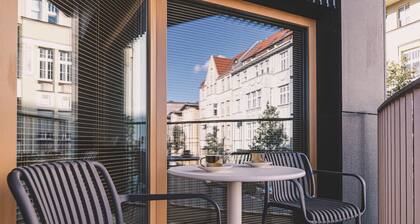 Velvet Tones Above the Old Town