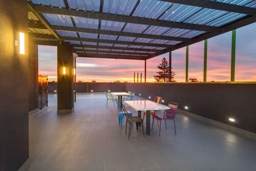 Canopy @ 44-Minutes · ★Canopy @ 44★Minutes from the CBD✔︎Train✔︎Cafes✔︎