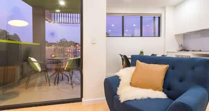 Canopy @ 44-Minutes · ★Canopy @ 44★Minutes from the CBD✔︎Train✔︎Cafes✔︎