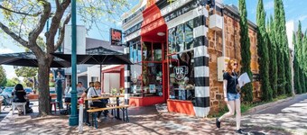 In The Midst on Melb · ★In The Midst on Melbourne★Wifi✔Nespresso✔