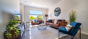 Coast on Clovelly - Beachside Living