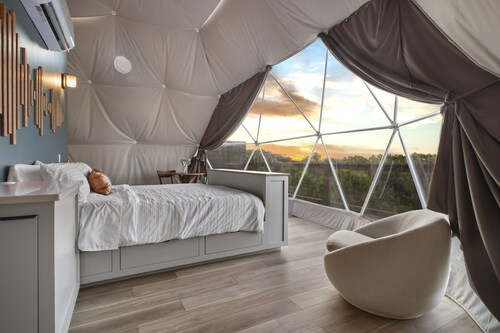 Luxury Dome - Spa Shower - Panoramic Views
