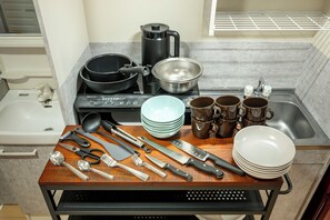 Private kitchen - 11 minutes to Akihabara and 18 minutes to Tokyo Station by train! 3-minute walk from Hirai Station (3chome,Hirai Edogawa-ku)