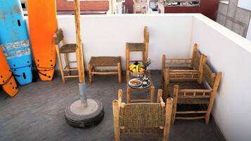 Apartment, 2 Bedrooms, Balcony, Mountain View | Balcony