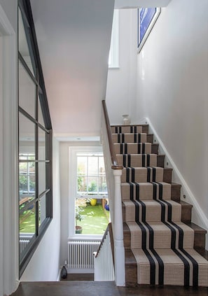 Interior - Elegant Knightsbridge Townhouse Close to Harrods (London)