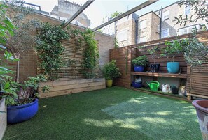 Garden - Elegant Knightsbridge Townhouse Close to Harrods (London)