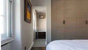 Room - Elegant Knightsbridge Townhouse Close to Harrods (London)