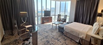 Sunday Qaser Al Hamra