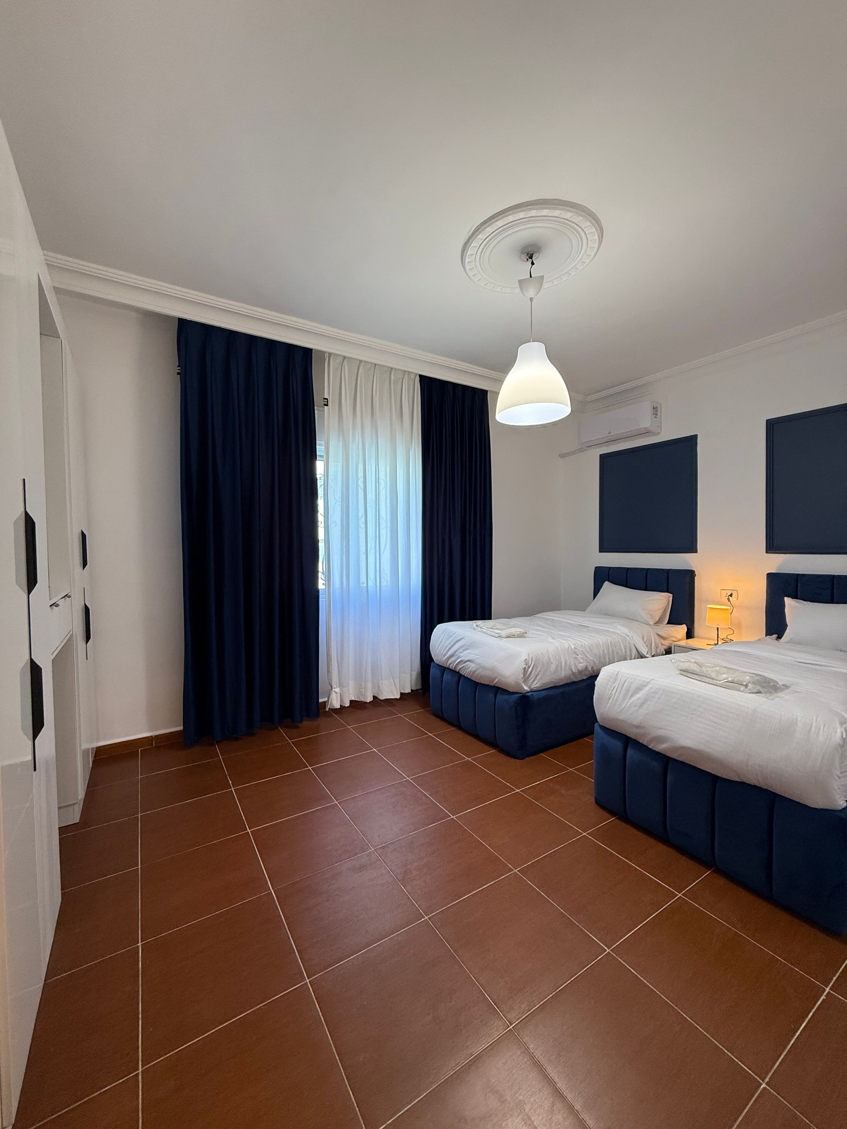 3 bedrooms, Internet, wheelchair access