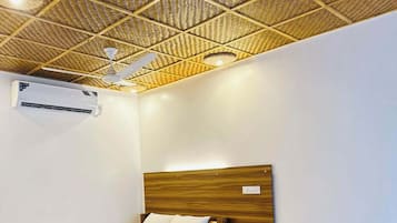 Superior Cottage, Mountain View | Free WiFi