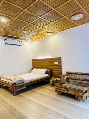 Superior Cottage, Mountain View | Free WiFi