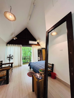 Superior Cottage, Mountain View | Free WiFi