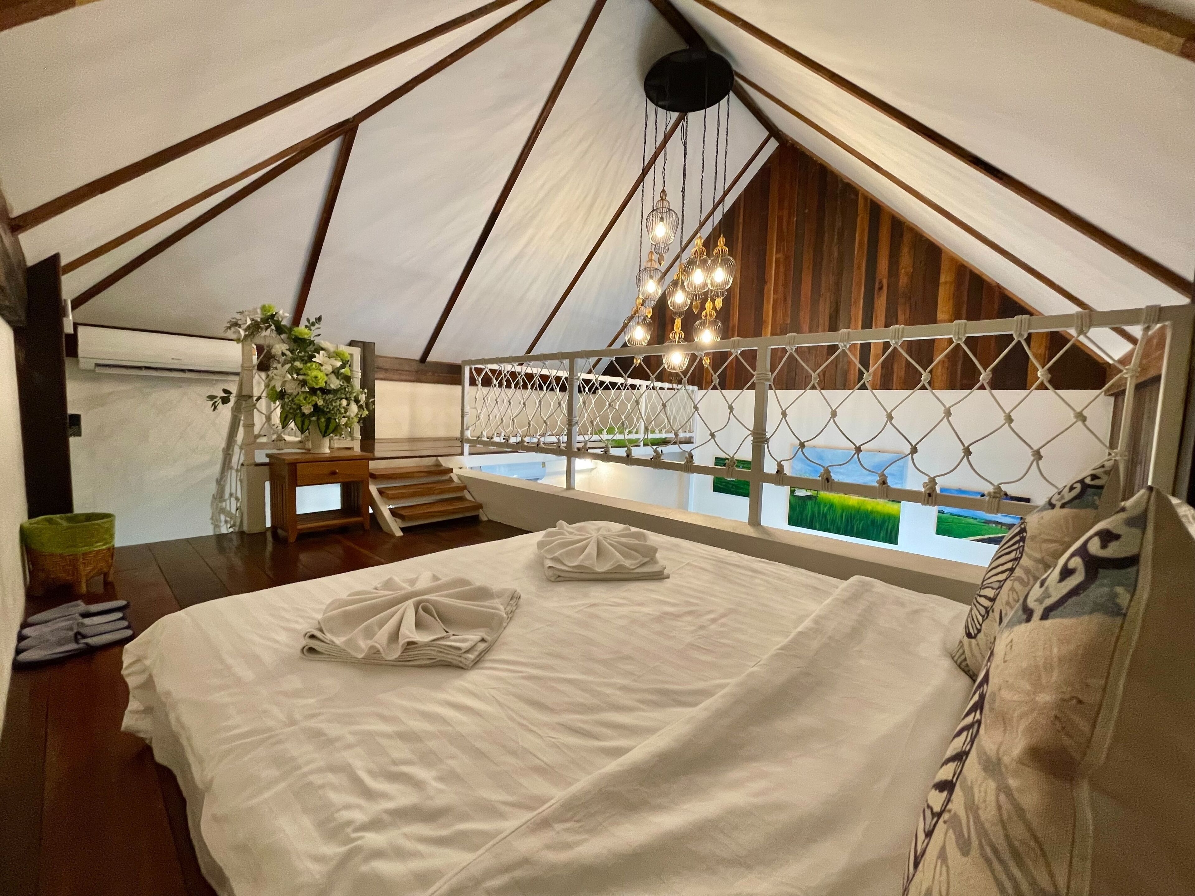Junior Suite, Balcony, Beach View