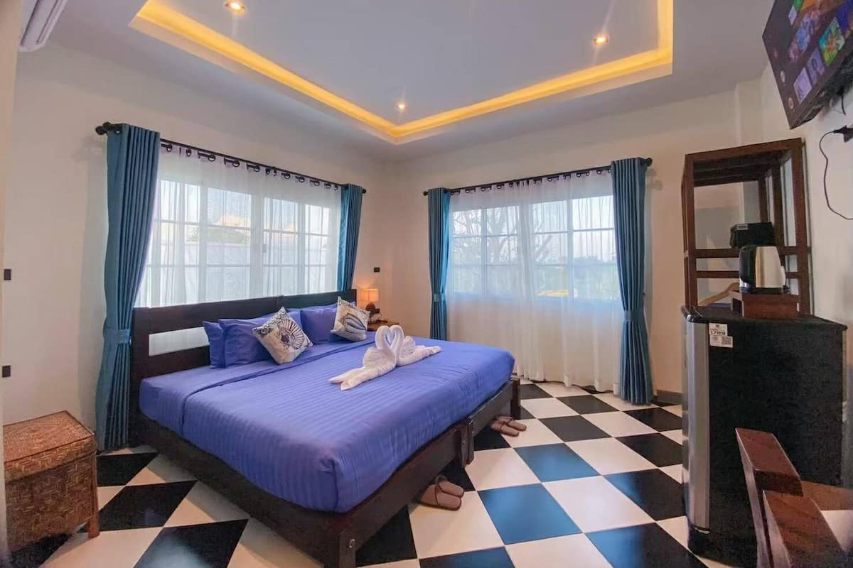 Habitació doble Grand, balcó, vistes a la piscina | Wifi gratuïta