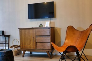 Appartement supĂ©rieur, 2 chambres, cuisine, vue sur la cour intĂ©rieure | SystĂšme dâinsonorisation, fer et planche Ă repasser