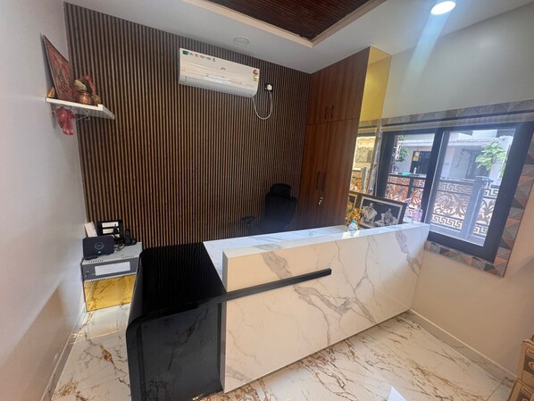 Bagian depan properti