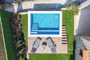 Seasonal outdoor pool