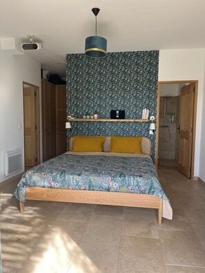 4 chambres, Wi-Fi, draps fournis