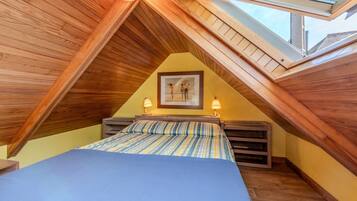 1 habitación, tabla de planchar con plancha, wifi y ropa de cama