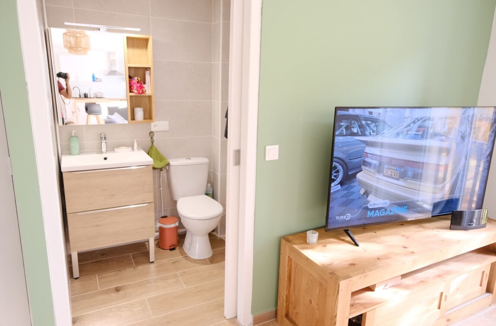 Chuveiro, secador de cabelo