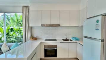 Luxury Villa, 2 Bedrooms, Private Pool, Valley View | Private kitchen