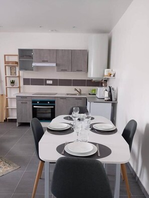 Kühlschrank, Ofen