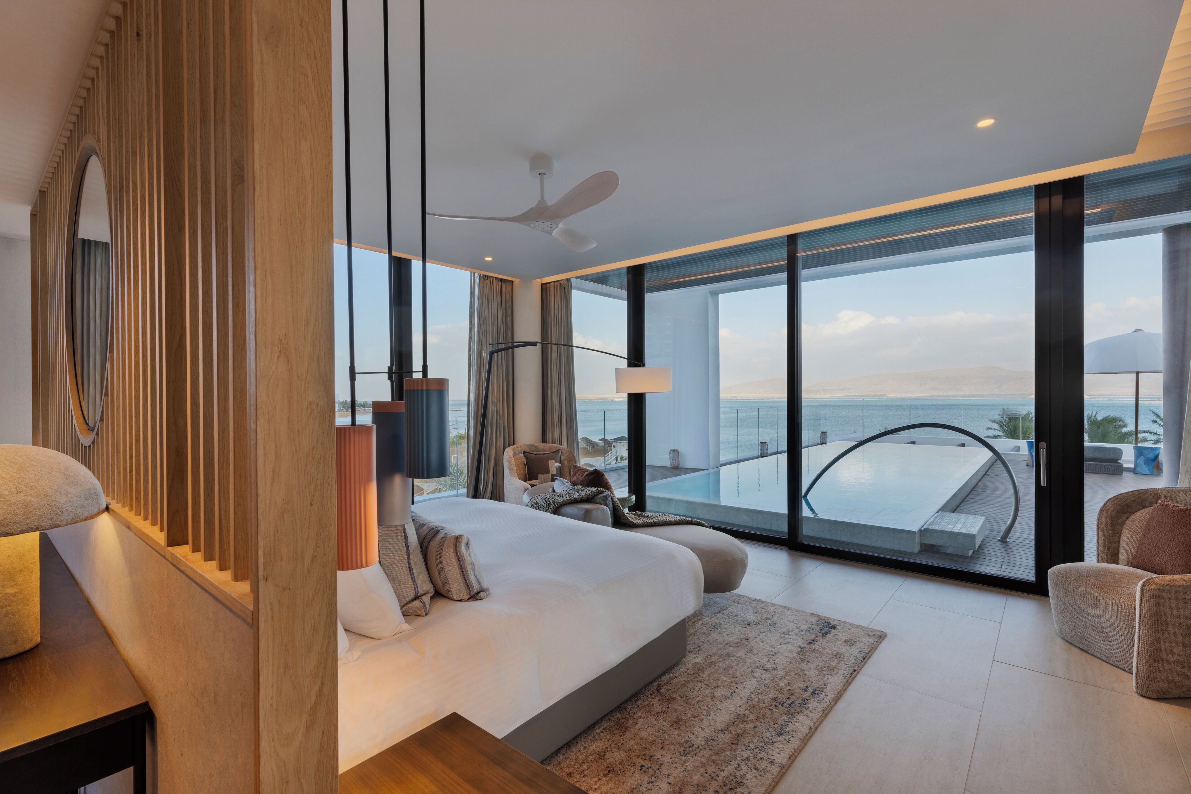 Presidential Suite | Safe på rommet, skrivebord, strykejern/-brett og wi-fi (inkludert)